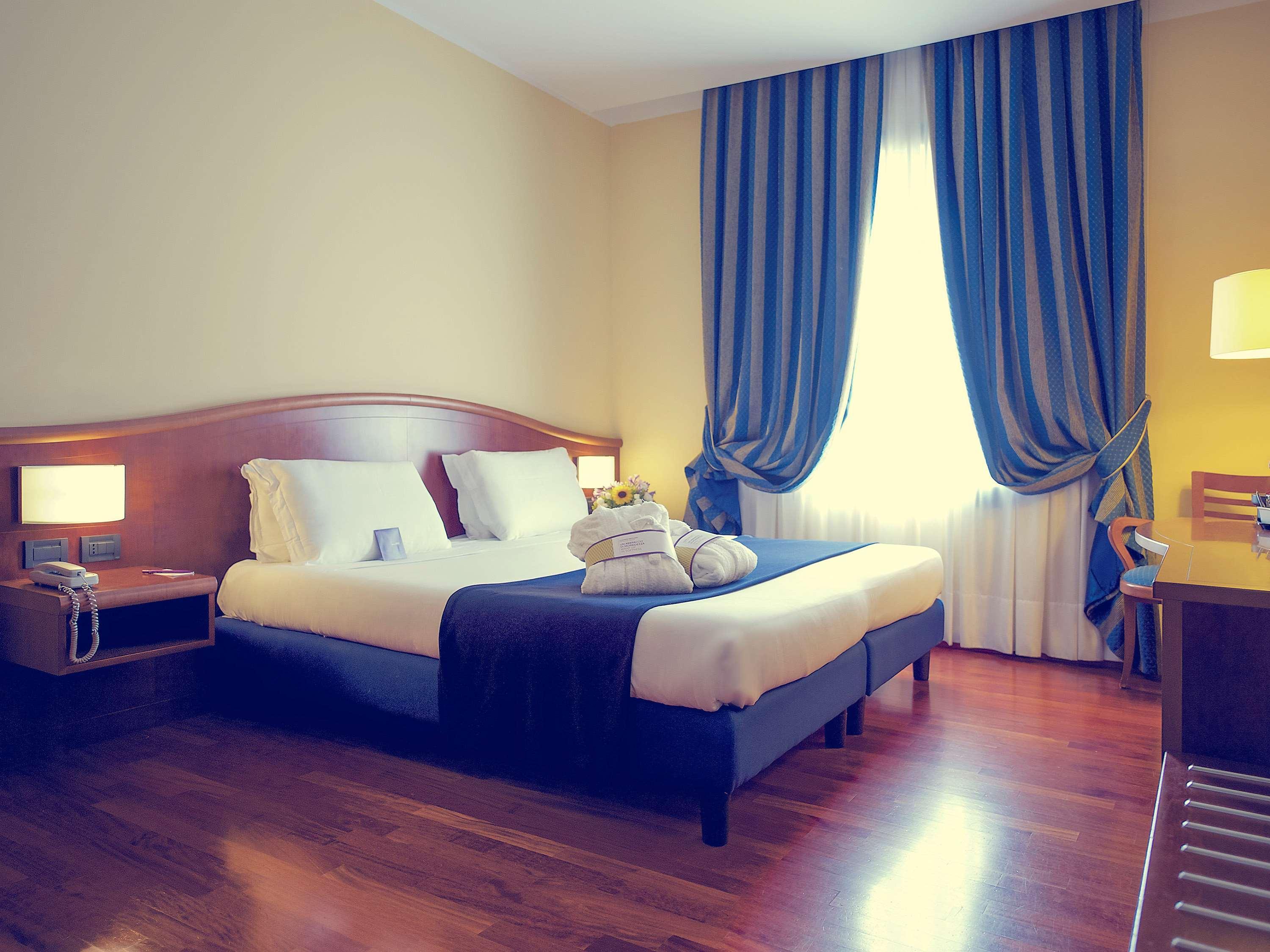 Mercure Genova San Biagio Exterior photo