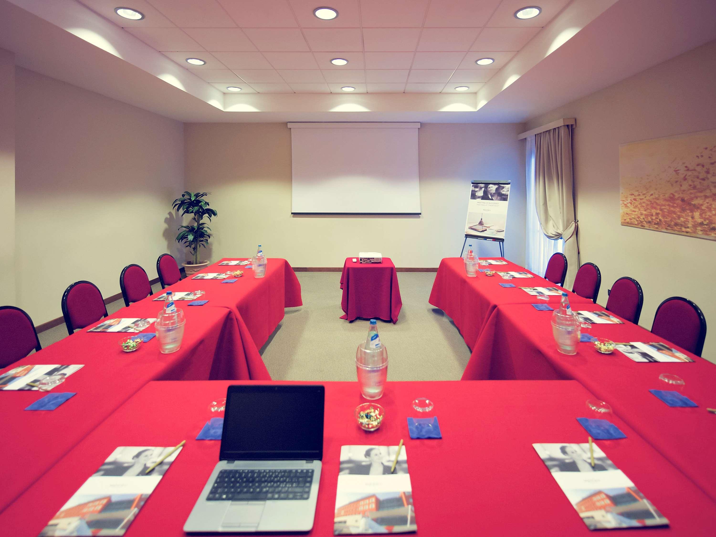 Mercure Genova San Biagio Exterior photo