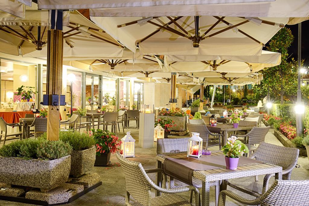Mercure Genova San Biagio Exterior photo